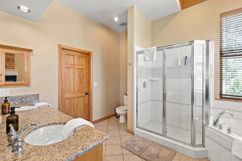 Linaker Lodge by Avantstay Gorgeous Cabin in Big Bear w/ Views