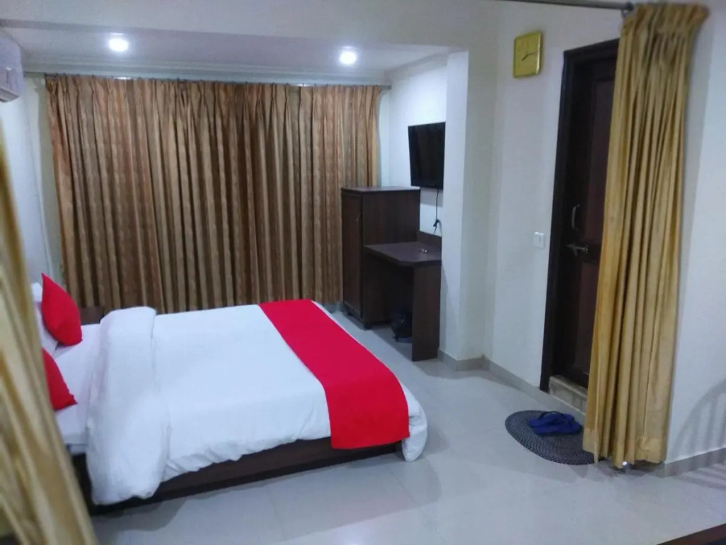 Hotel Alpha