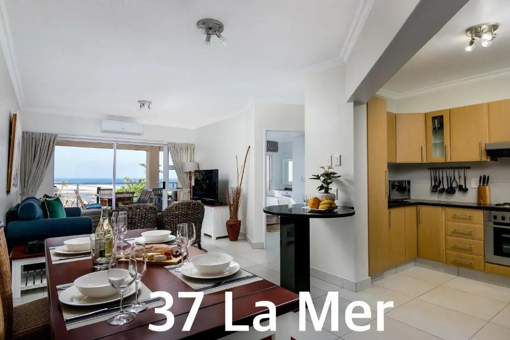 Illovo Beach Apartments at La Mer