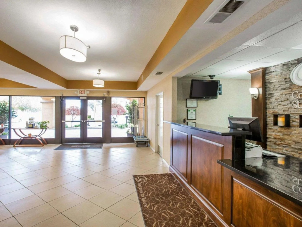 Comfort Suites Tulare Sequoia Gateway