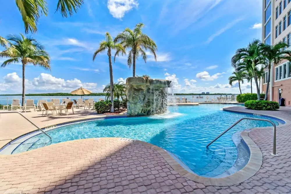 Lovers Key Resort 802