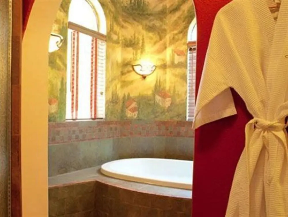 Creekhaven Inn & Spa