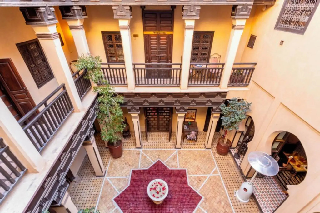 Angsana Riad Tiwaline