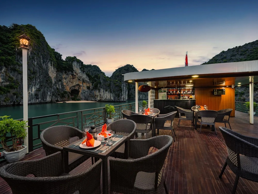 La Pandora Boutique Cruises