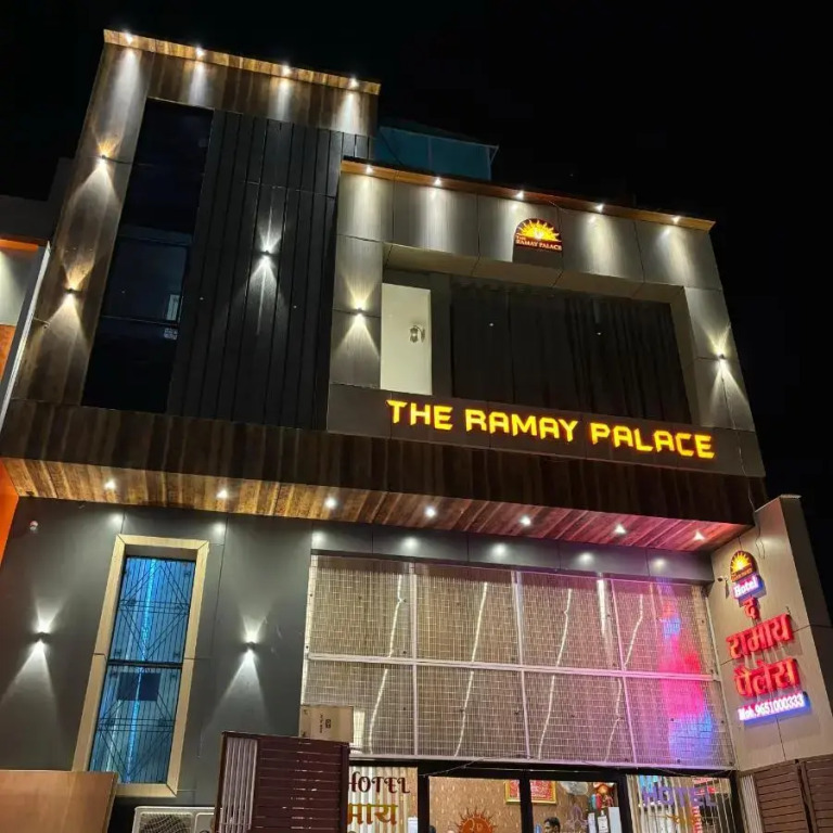 Hotel Ramay Palace