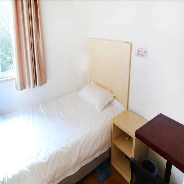 Wuhan East Lake Impression Youth Hostel