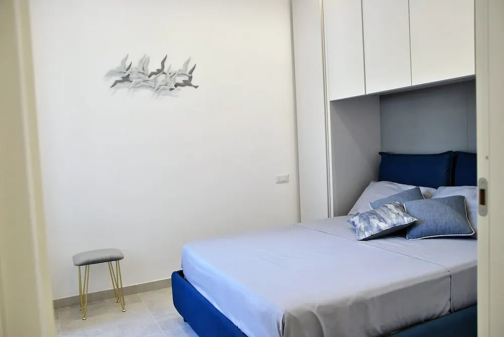 Sea Breeze Seafront Flat