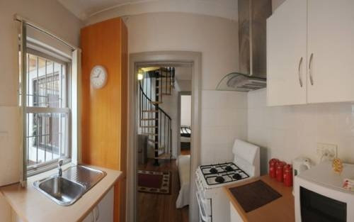 Sinclairs City Hostel