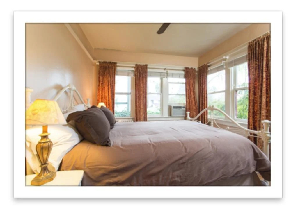 Hollywood Hills Suites
