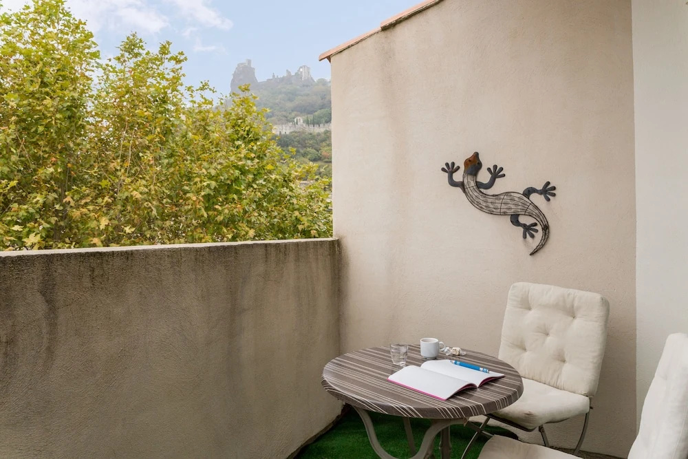 The Originals Access, Hostellerie des Pins