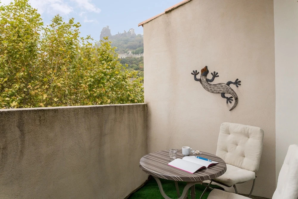 The Originals Access, Hostellerie des Pins