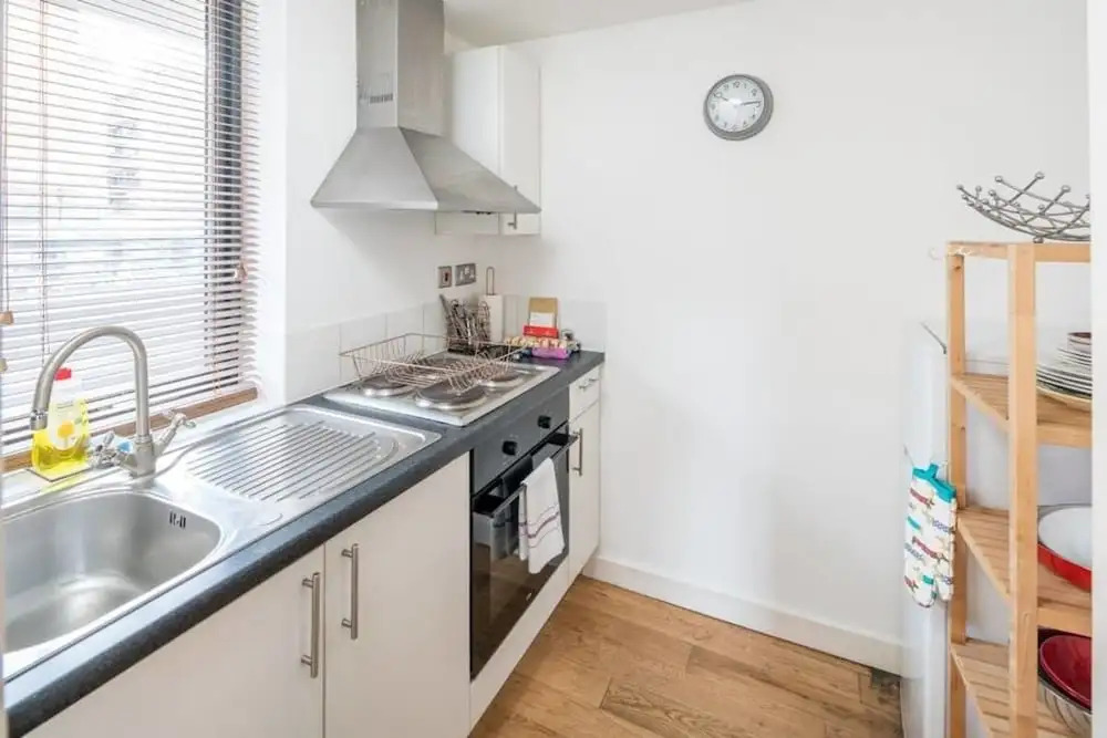Stylish 3 Bed Flat In Shoreditch - 5 Mins To Tube