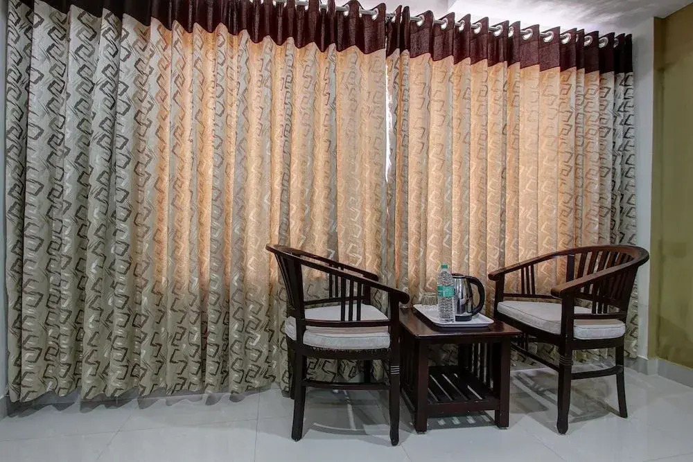 Hotel Insta by OYO Rooms