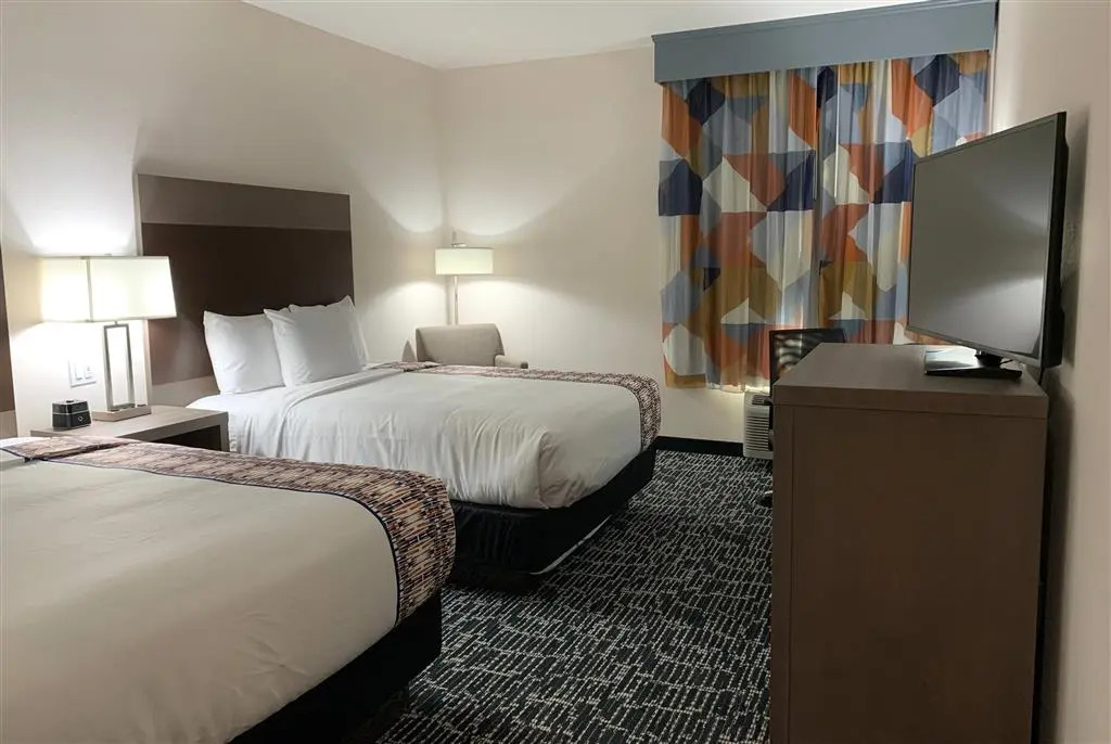 La Quinta Inn & Suites by Wyndham - Red Oak TX IH-35E