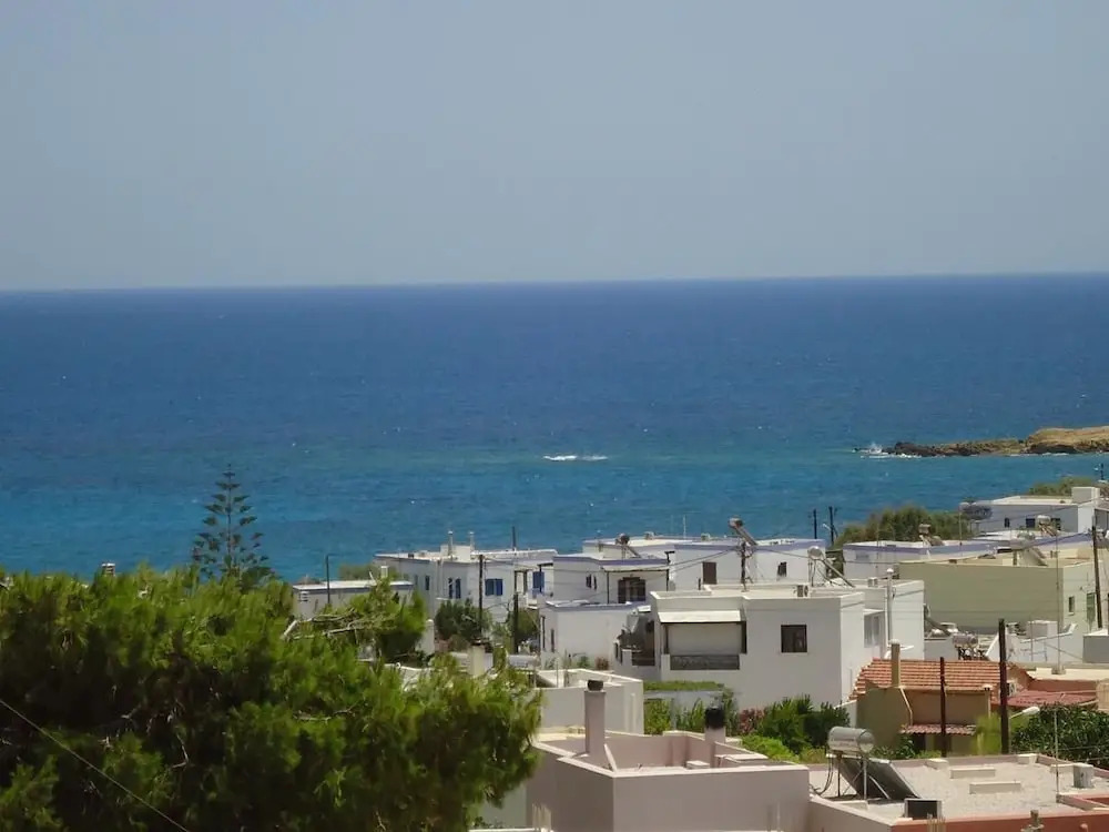Azolimnos Bay