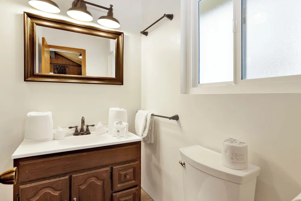 Rustic Retreat #2419