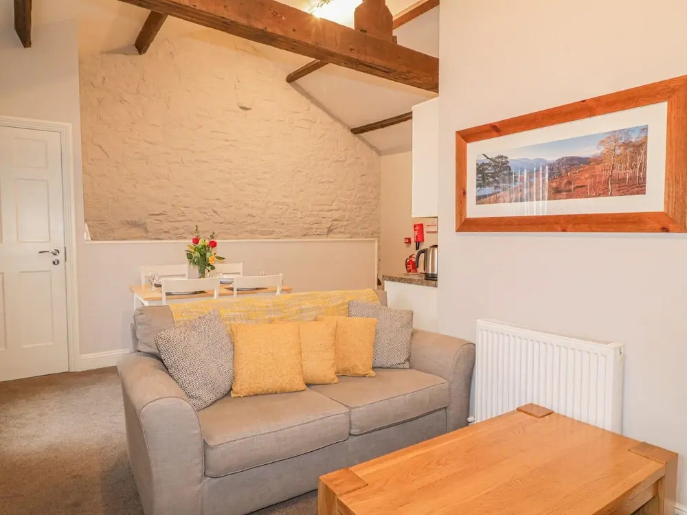The Mews Apartment