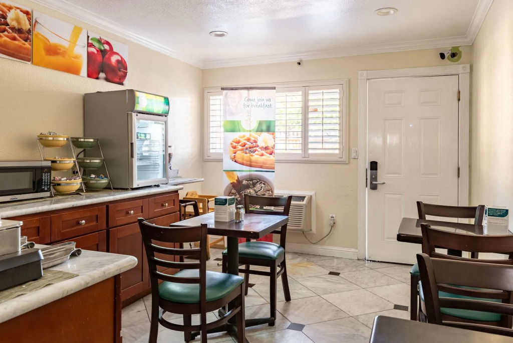 Signature Inn Berkeley