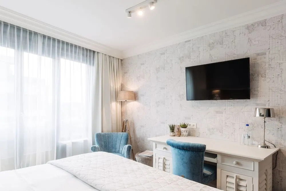 Hotel Cocoon