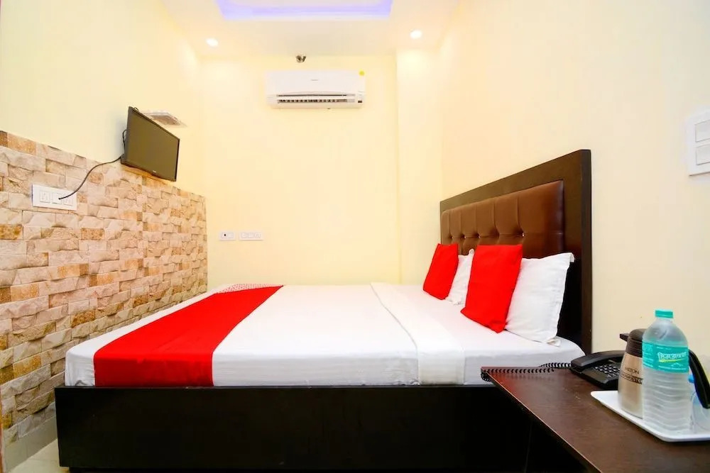 The Sai Palace by OYO Rooms