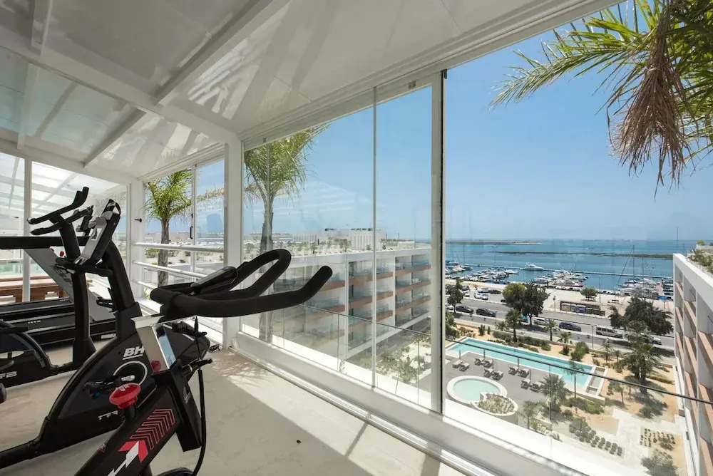 Del Mar Apartment - BT