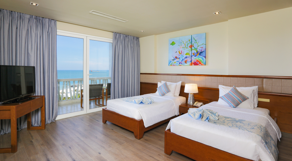 The Cliff Resort & Residences