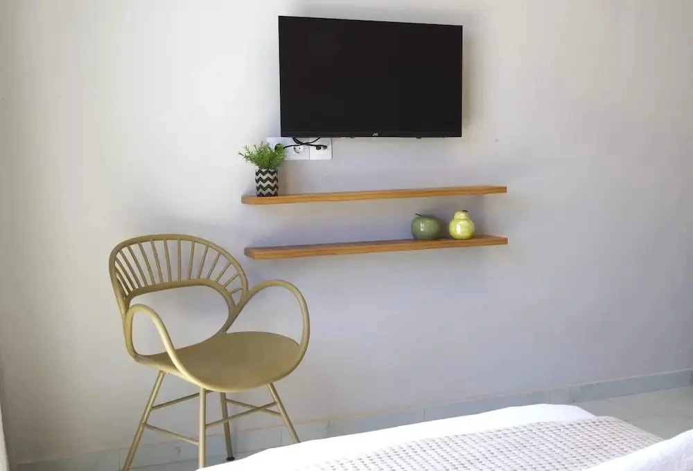 Sithonian Sunset Maisonette - Nikiti Bright Hideaway