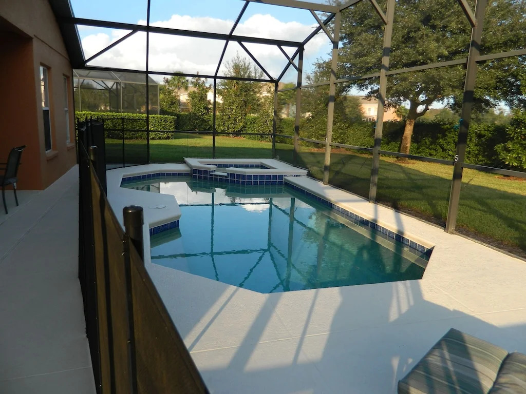 Private 5-bedroom Pool Villa, Clermont, US