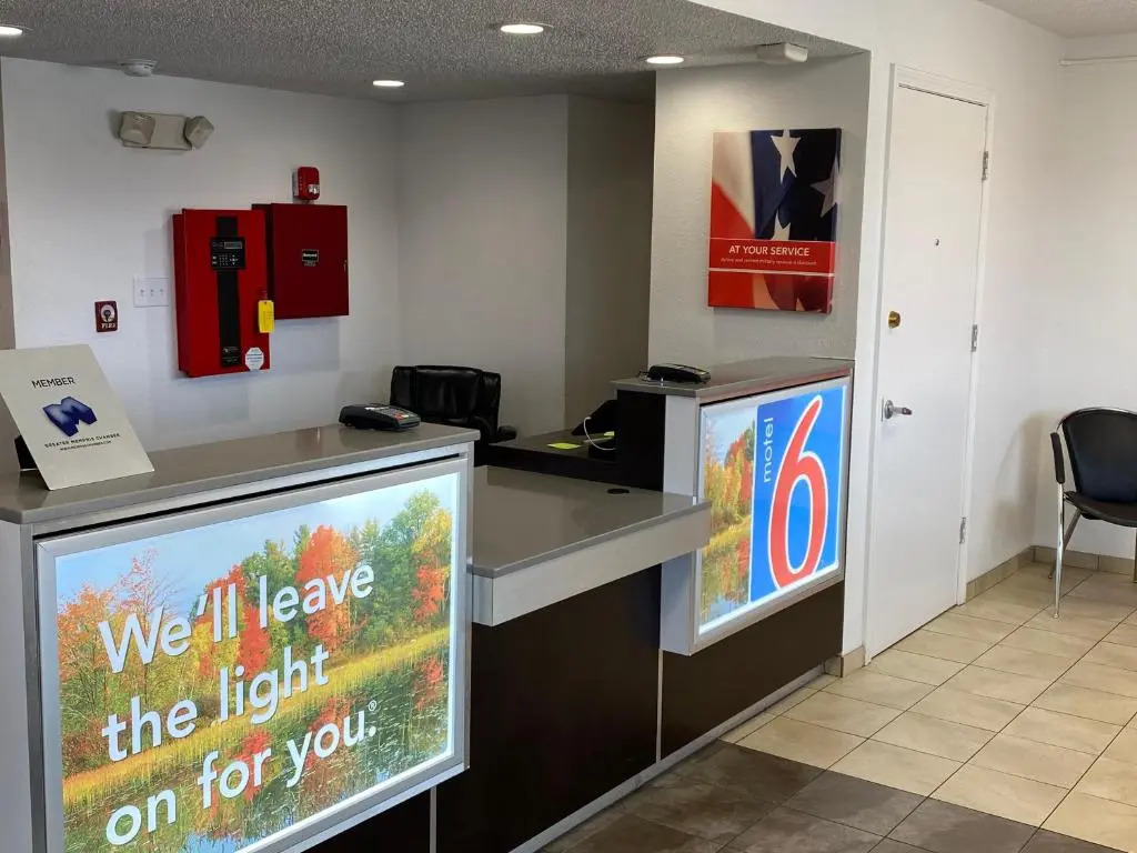 Motel 6-Memphis, TN - Downtown