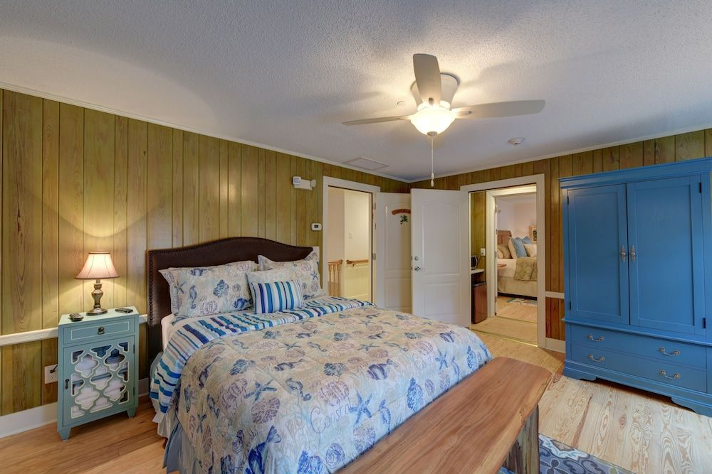 The Grey Owl Inn