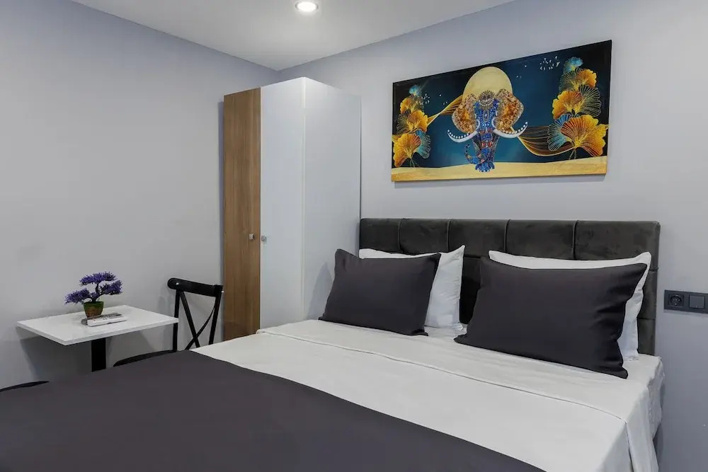 Aya Langa Guest House