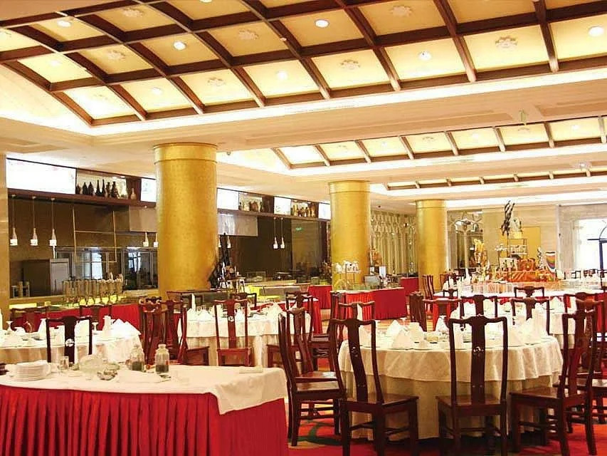 Huasheng Jiangquan Hotel & Town