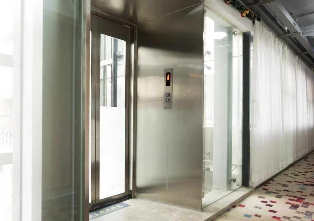 H Life Hotel