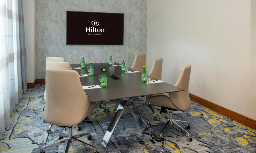 Hilton Austin Airport