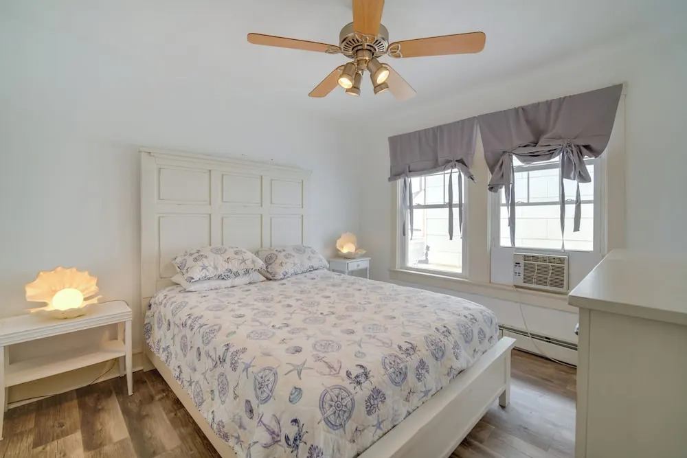 Pet-friendly Apartment in Wildwood < 1 Mi to Beach