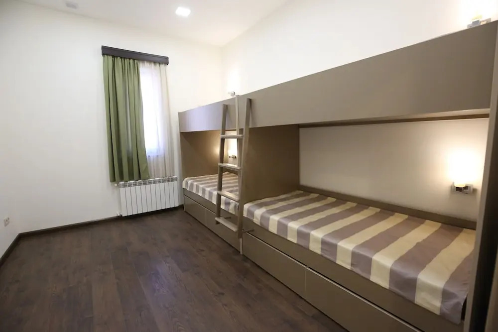 Armenian Inn