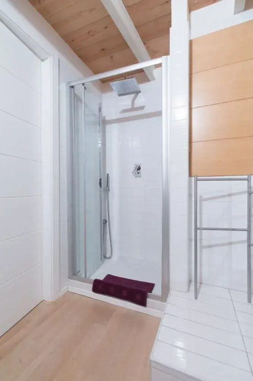 Travel & Stay - Parione