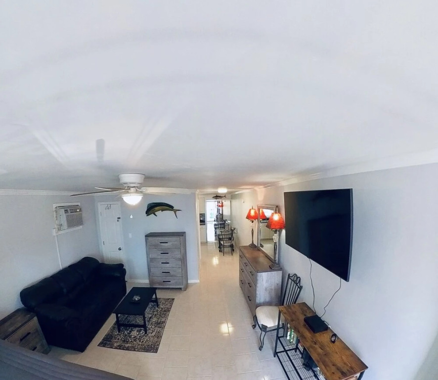 10 Cherry Bay - Robert Zuehl