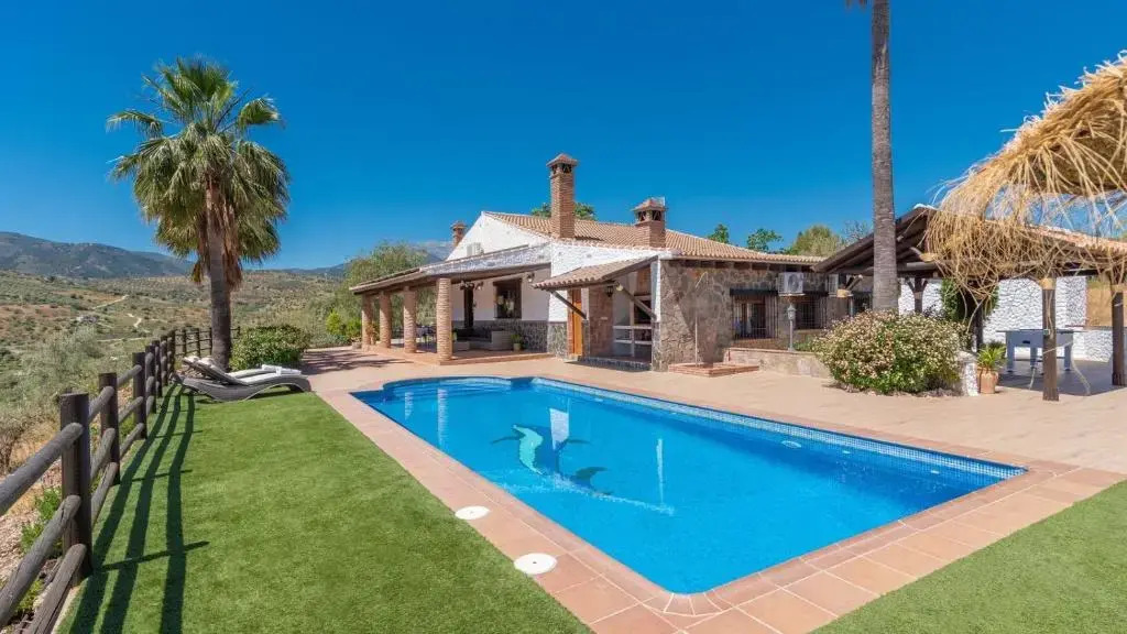Cortijo Rueda Campos Tolox by Ruralidays