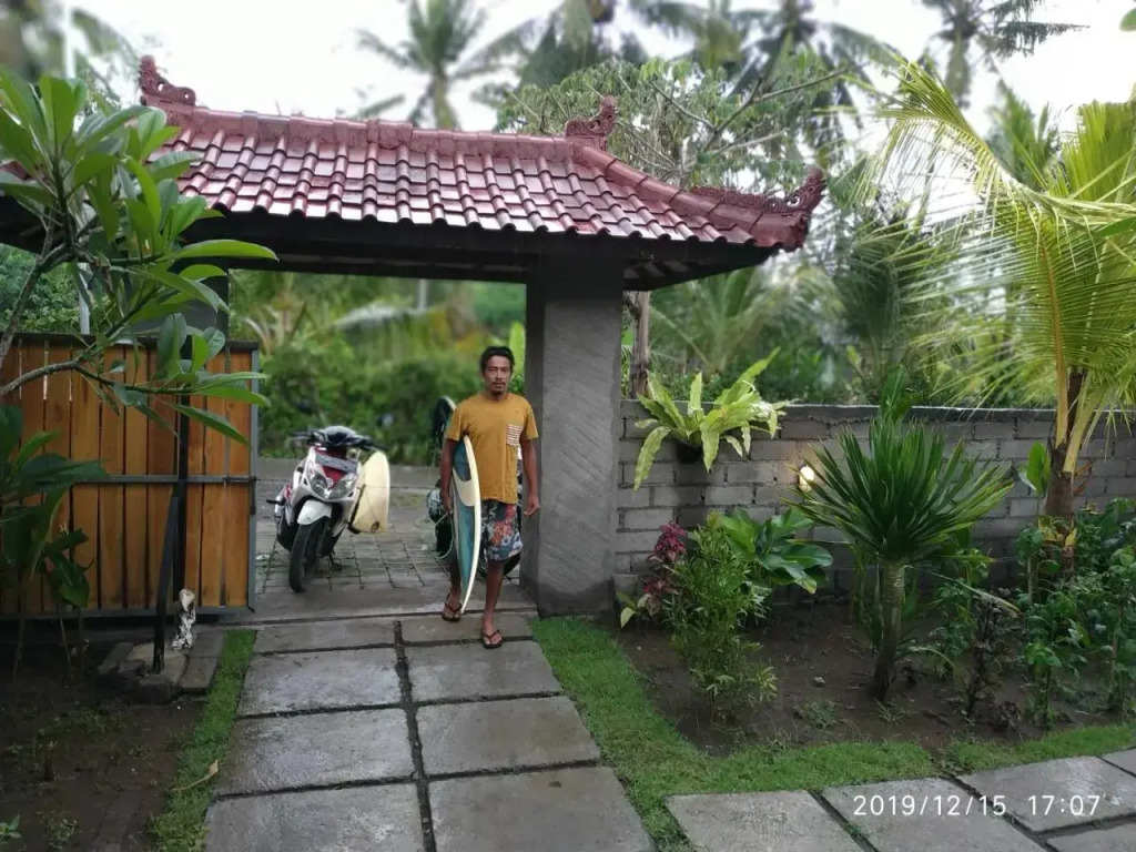 Surf Retreat Villa Sari Bali