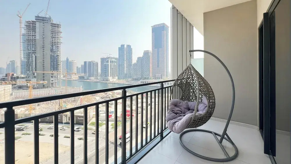 Cityscape Elegance 1BR near Downtown