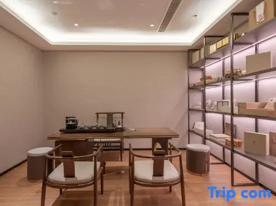 World Hotel Qingdao Laoshan  Branch