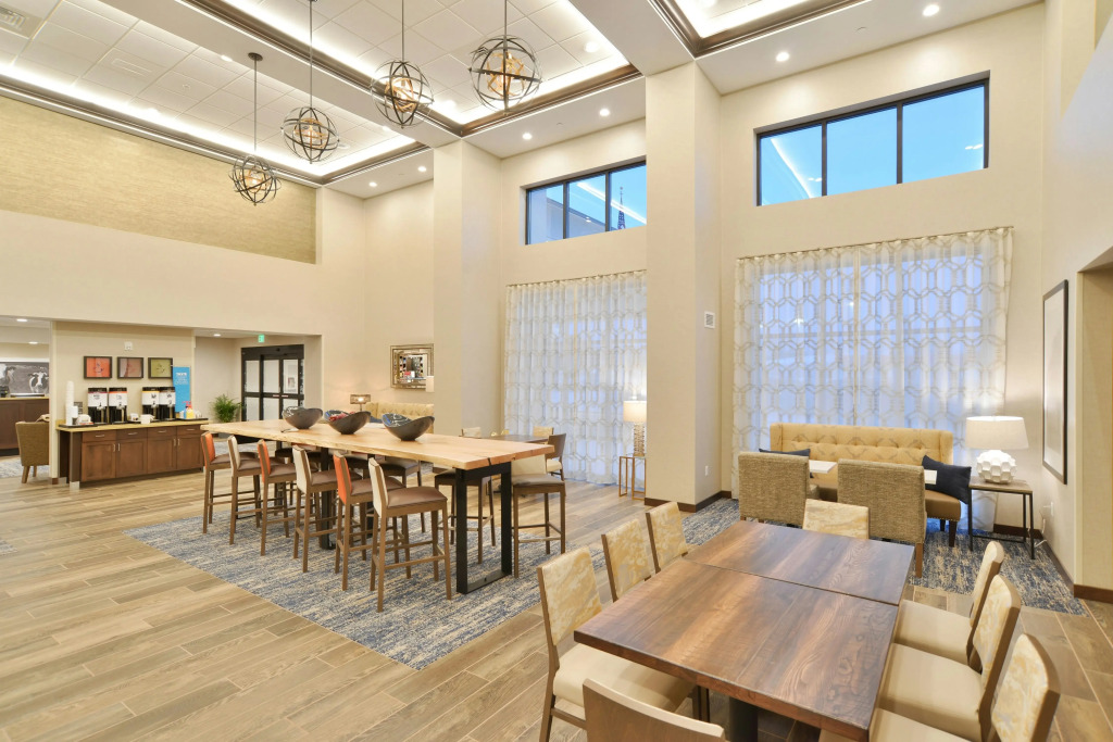 Hampton Inn & Suites Menomonie-UW Stout