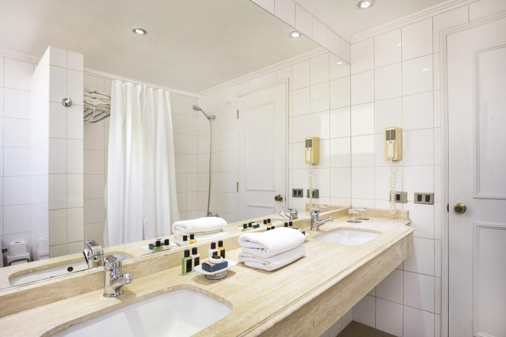 Park Plaza Bonaparte Boutique