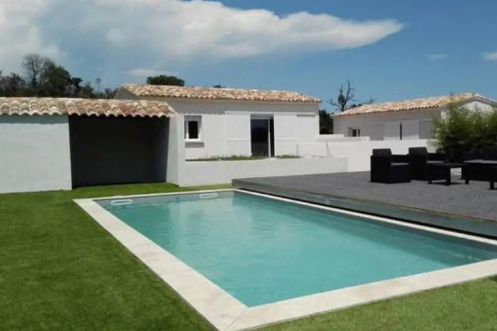 House with One Bedroom in Prunelli-Di-Fiumorbo, with Pool Access And Enclosed Garden - 5 Km From the Beach