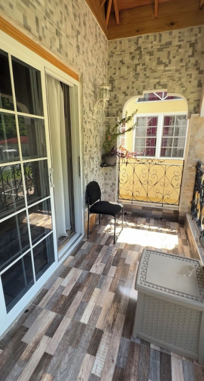 Windbreak Villa