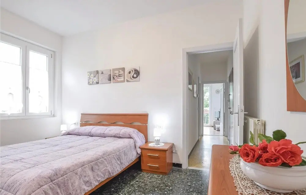 Awesome Apartment in Bracco - Moneglia With 1 Bedrooms and Wifi