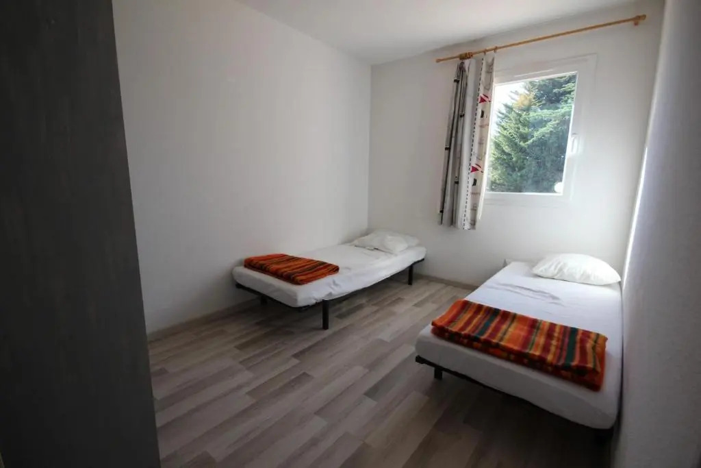 Belle villa 2 chambres terrasse parking privatif vue réserve dans résidence sécurisée avec piscine commune 800 m de la mer LRCS76