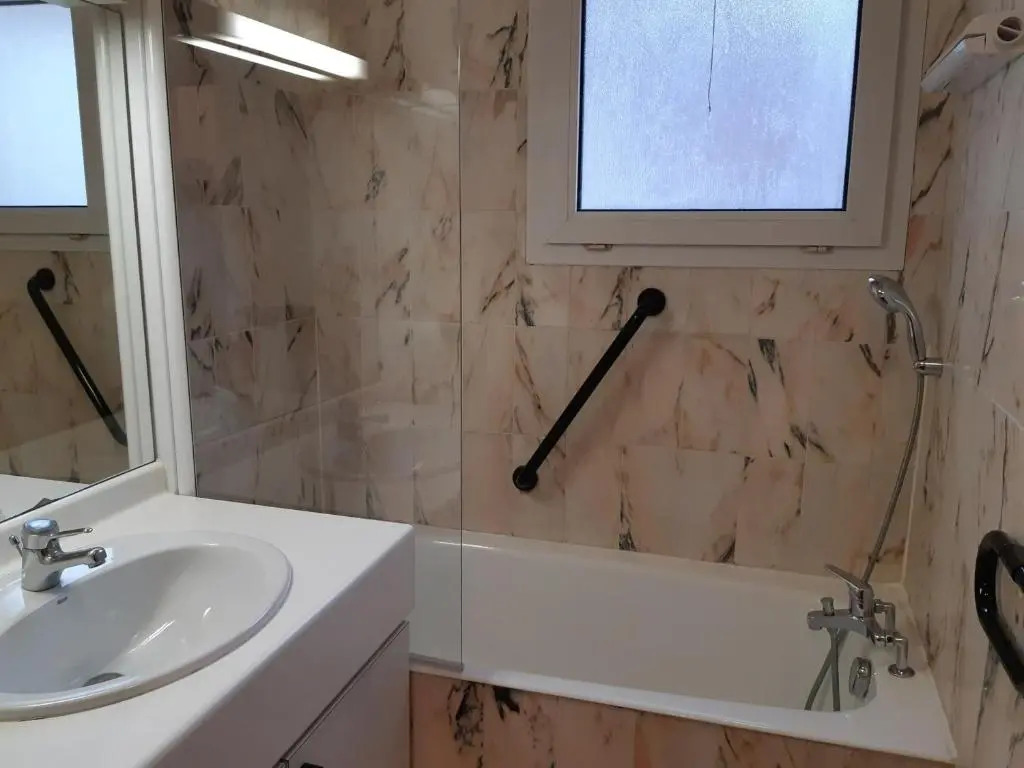 Appartement Brides-les-Bains, 1 pièce, 4 personnes - FR-1-512-237