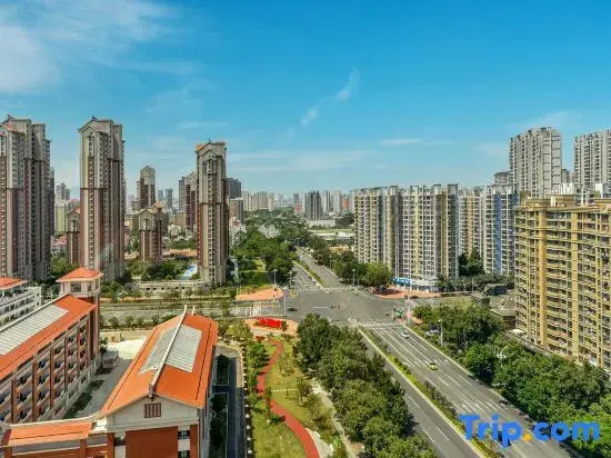 Yiyuehong Hotel (Minnan Shuixiang Branch)